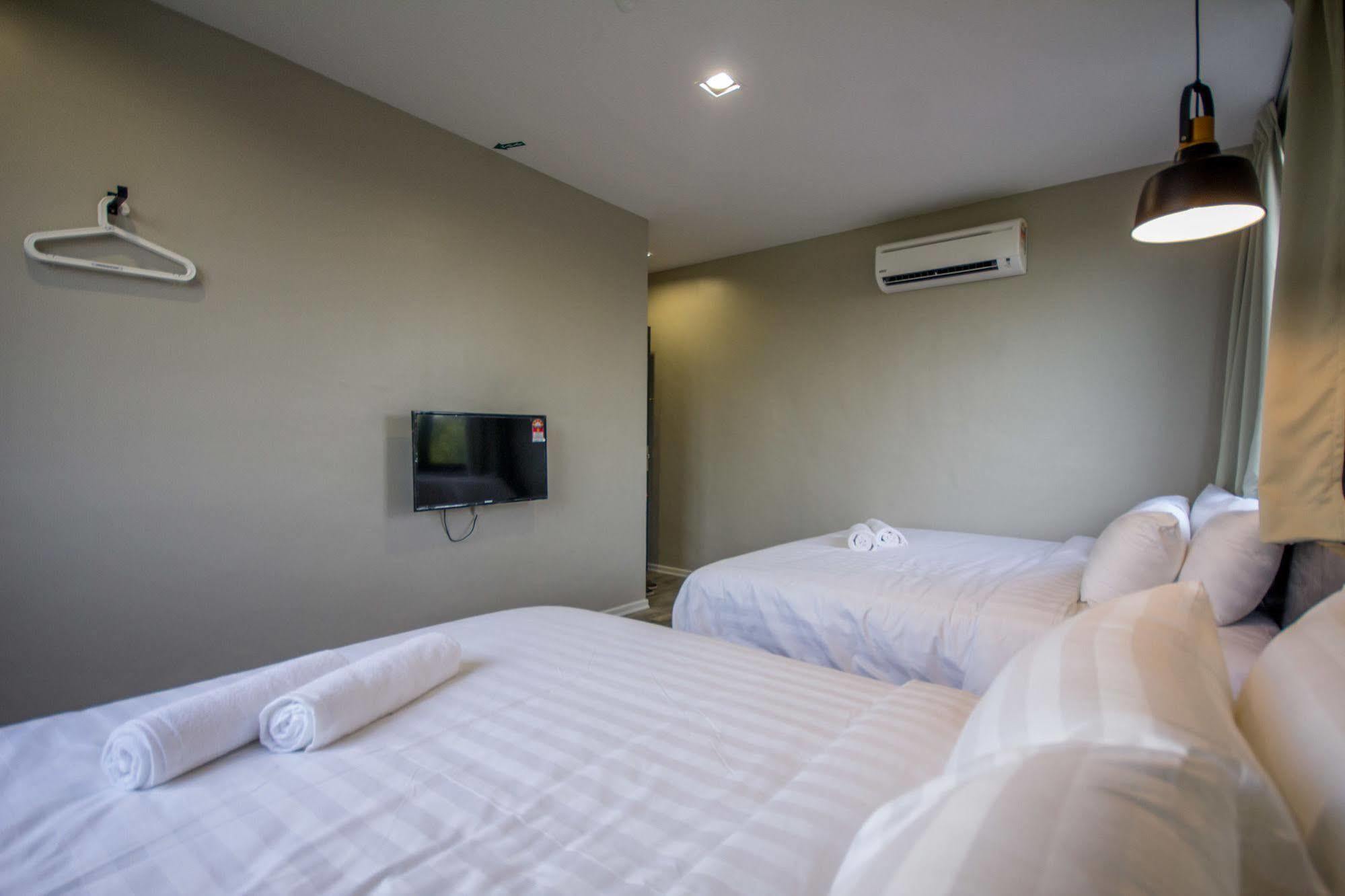 Chariton Hotel Alma Bukit Mertajam Exteriér fotografie