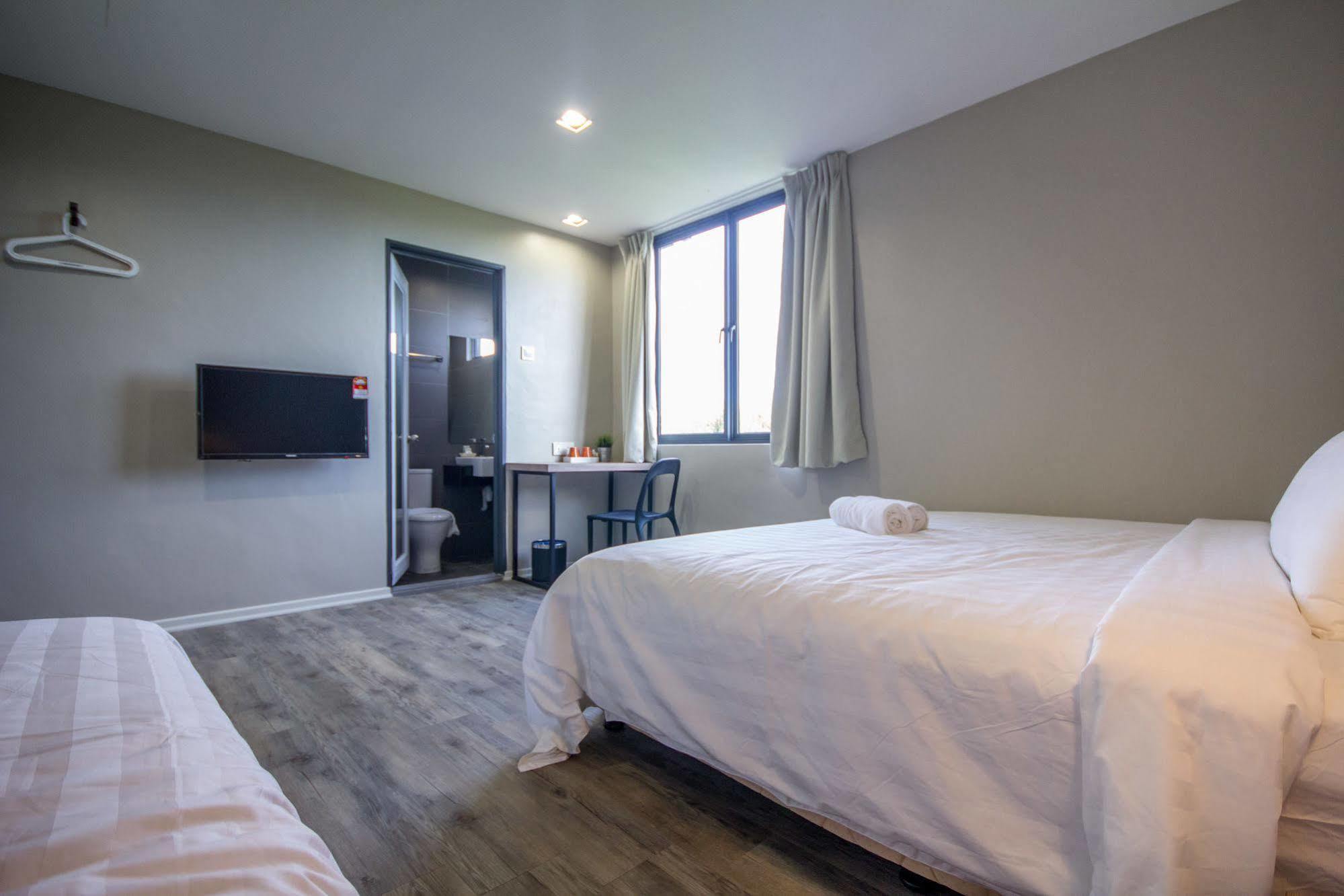 Chariton Hotel Alma Bukit Mertajam Exteriér fotografie